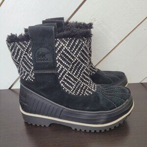 Sorel Youth Boy's Suede Winter Boots Size 4  Faux Fur Lined Check Pattern  JPT